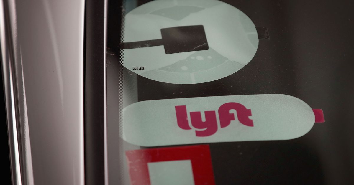 Techmeme Uber Is Testing New Push Alerts And Lyft Rolls Out