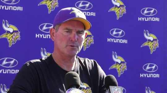 Vikings coach Mike Zimmer says Bridgewater's prognosis doesn't look good after the QB suffered a noncontact knee injury at practice Tuesday.