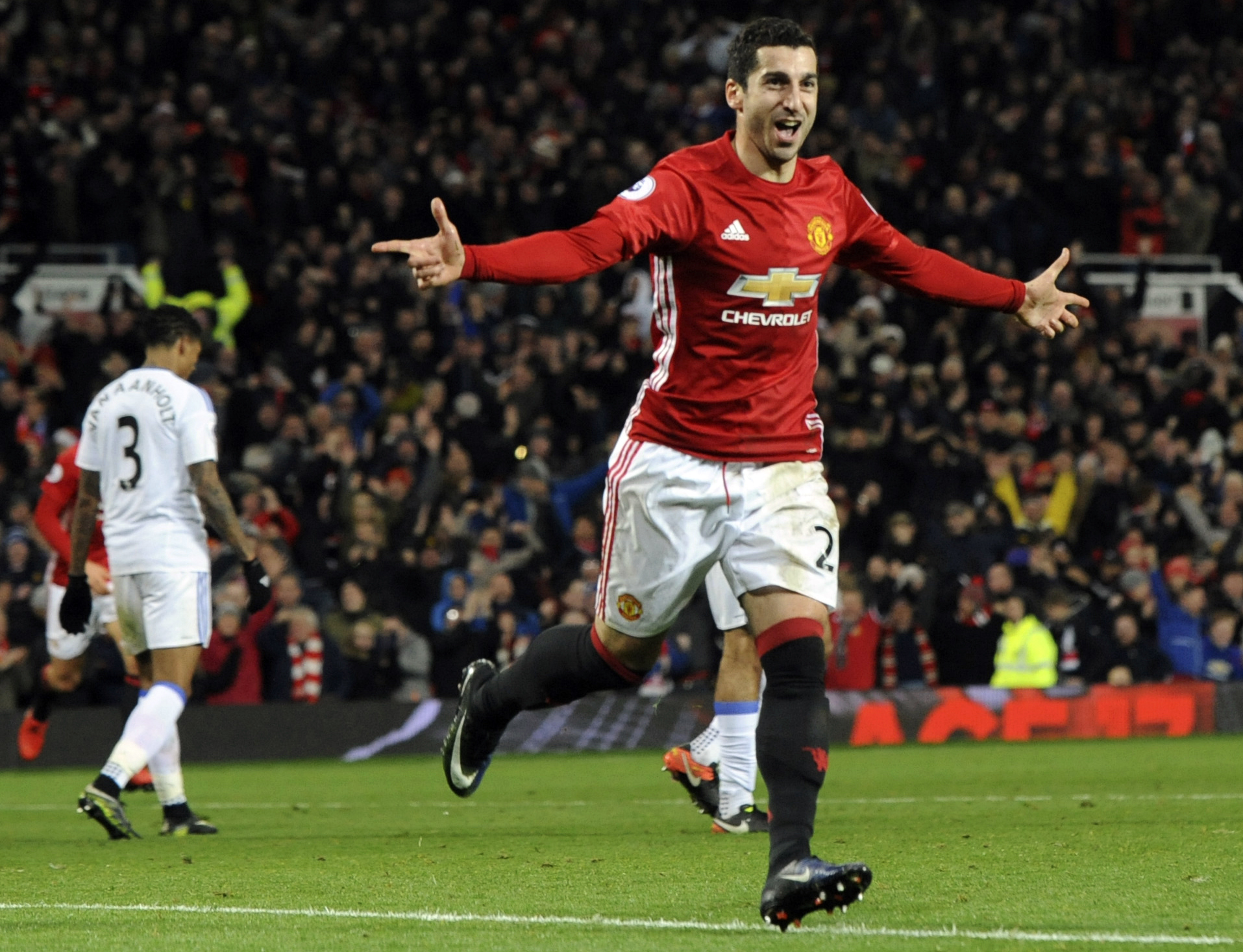 Manchester United's Henrikh Mkhitaryan celebrated after scoring his side's third goal during the English Premier League soccer match between Manchester United and Sunderland at Old Trafford in Manchester, England, on Monday.