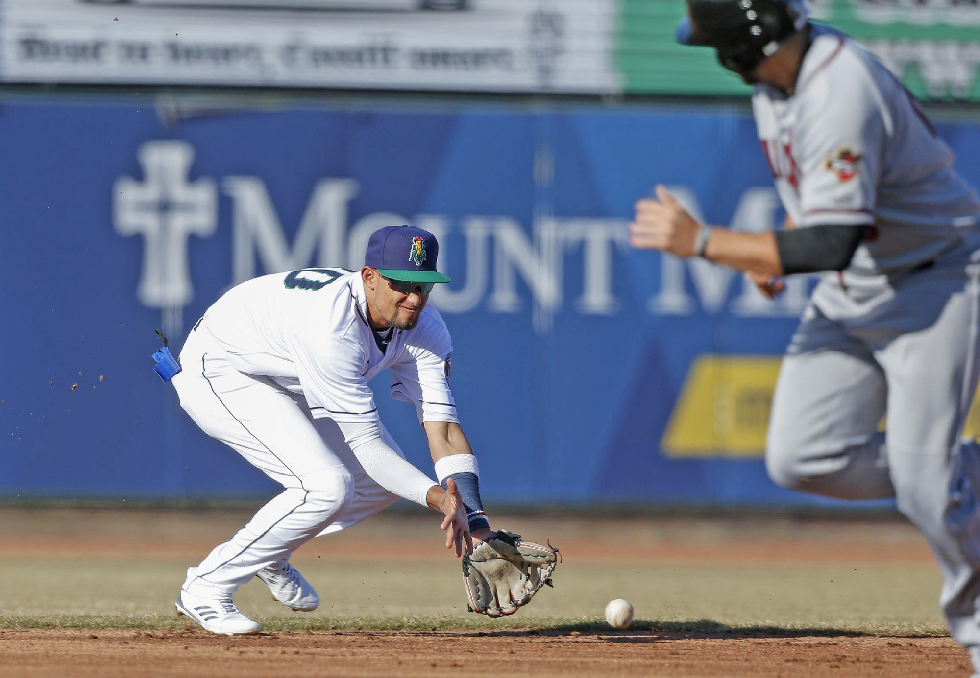 Royce Lewis made a play at shortstop during the Kernels’ home opener on April 7.