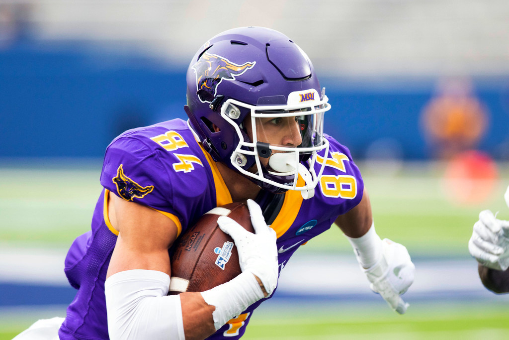 Minnesota State's Shane Zylstra caught a pass during the NCAA Division II title game last season.