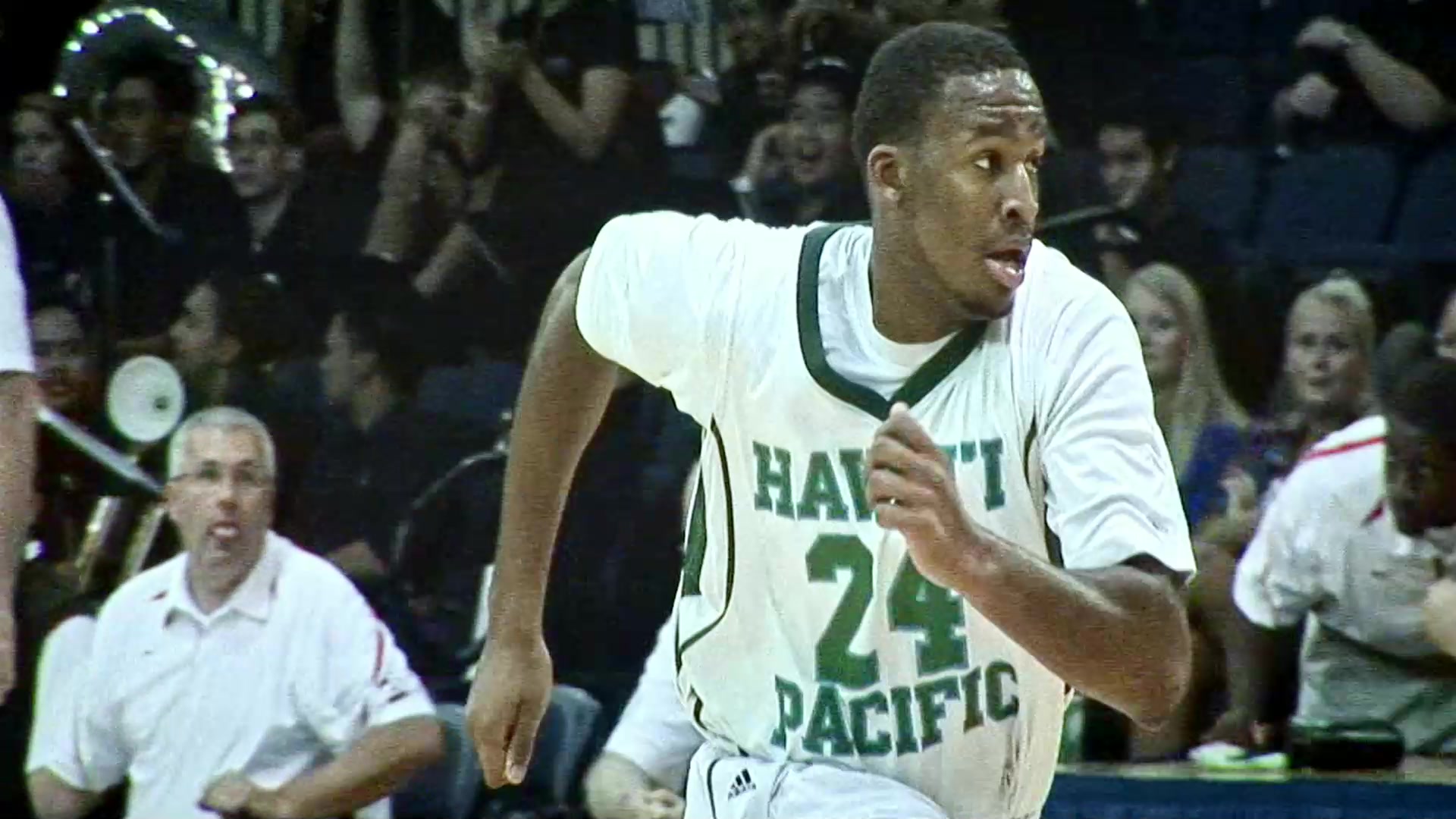 Kyle Allen running while playing in a basketball game for Hawai’i Pacific University.