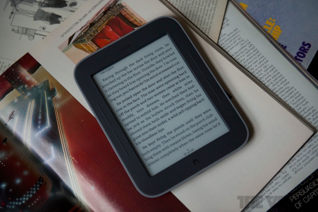 Gallery Photo: Barnes & Noble Nook Simple Touch with GlowLight review pictures