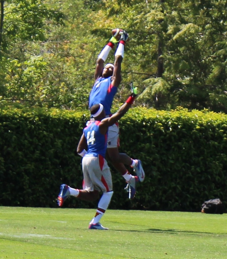 Unlike the previous image, this is, in fact, RSJ.  (He's the one jumping.) Image courtesy of SB Nation Recruiting. 