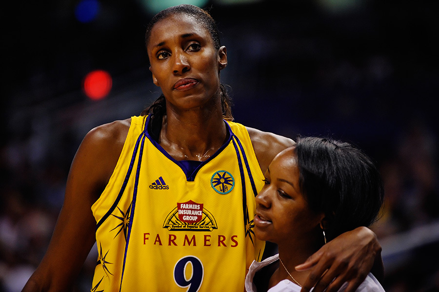 The last time the Phoenix Mercury saw Lisa Leslie she was being helped off the floor in the 1st quarter with a severely sprained knee. Leslie is now back from injury and averaging 15 points and 7 rebounds in the final year of her great career.