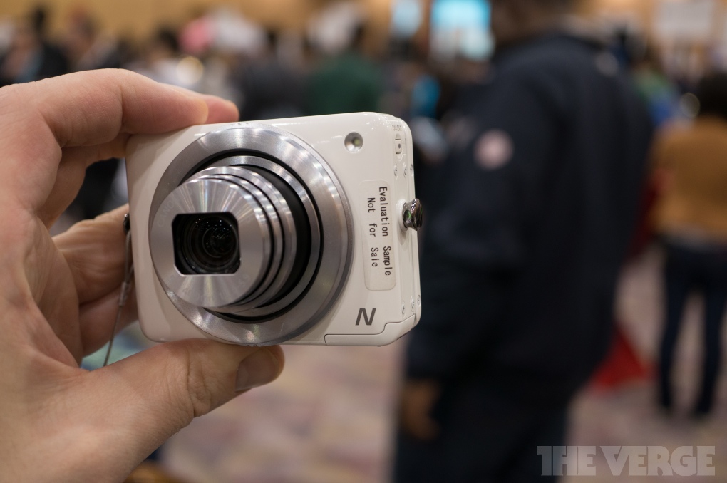 Gallery Photo: Canon's Power Shot N cranks out quirky spins on your photos