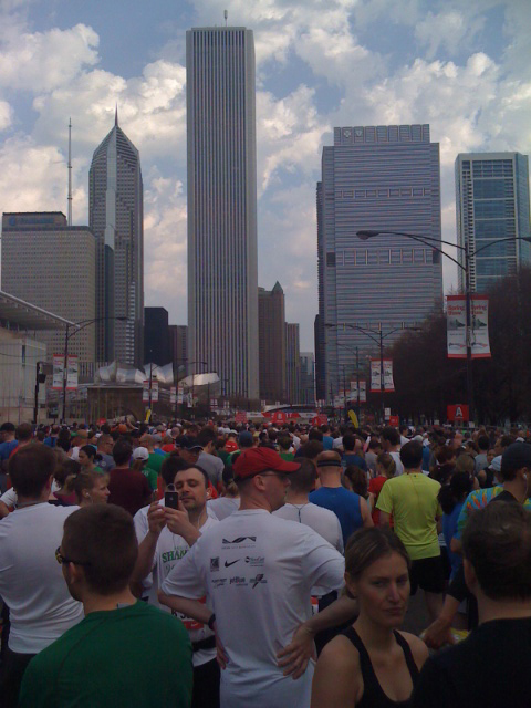 Runners at the 2011 Shamrock Shuffle. (Photo by Sue Land)