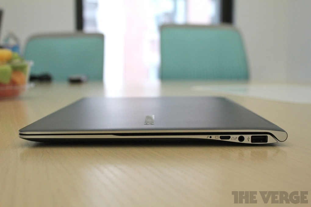 Gallery Photo: Samsung Series 9 hands-on pictures 