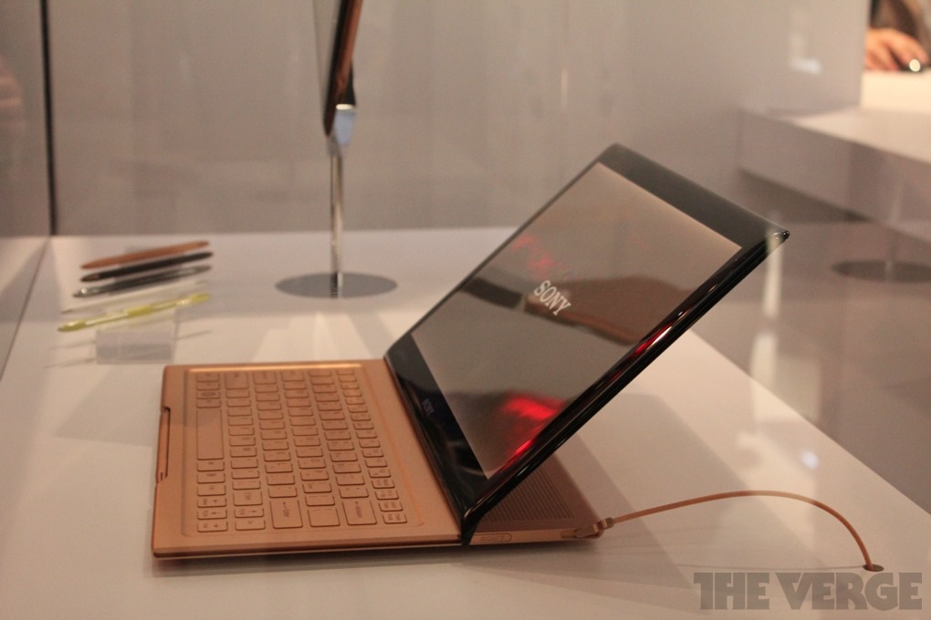 Gallery Photo: Sony VAIO tablet with sliding keyboard prototype 