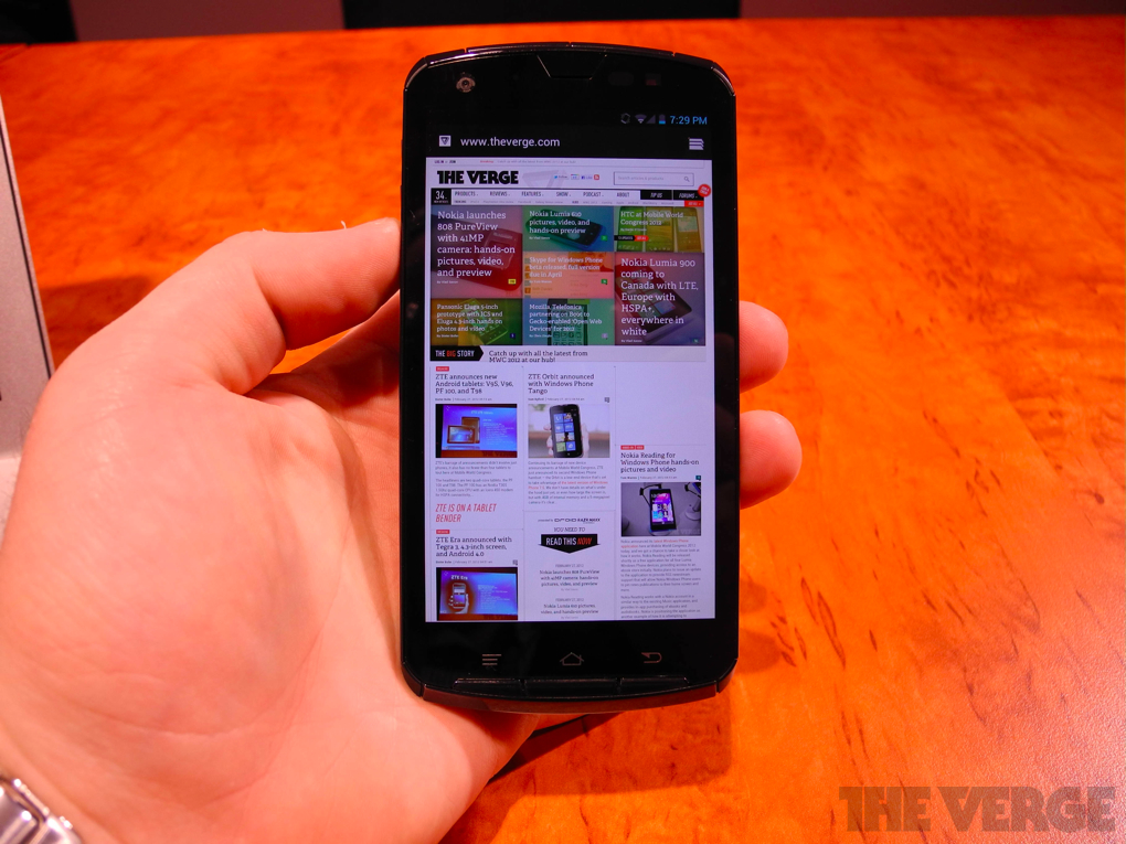 Gallery Photo: Fujitsu quad-core Tegra 3 prototype Android phone hands-on photos