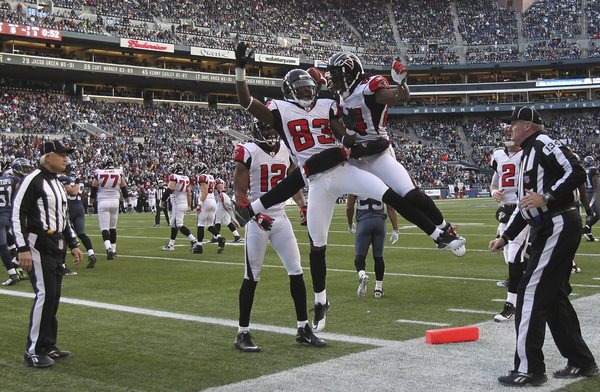 FALCONS FLY HIGH. (Photo by Otto Greule Jr/Getty Images)