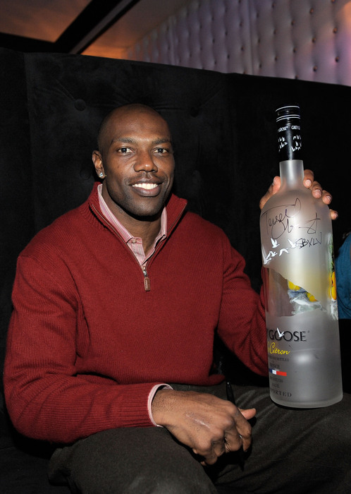 DALLAS TX - FEBRUARY 03:  NFL player Terrell Owens attends the GREY GOOSE Lounge Series at Super Bowl hosted by Terrell Owens at the GREY GOOSE Lounge on February 3 2011 in Dallas Texas.  (Photo by Charley Gallay/Getty Images for GREY GOOSE)