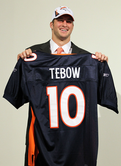 McDaniels is risking his and the Broncos' future on Tebow's ability to develop into an elite quarterback.
(Photo by Doug Pensinger/Getty Images)