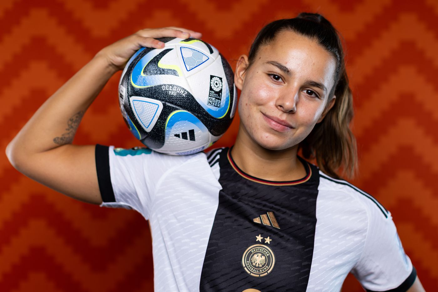 Deutschland wird zum Auftakt der Frauen-Weltmeisterschaft in Unterzahl sein