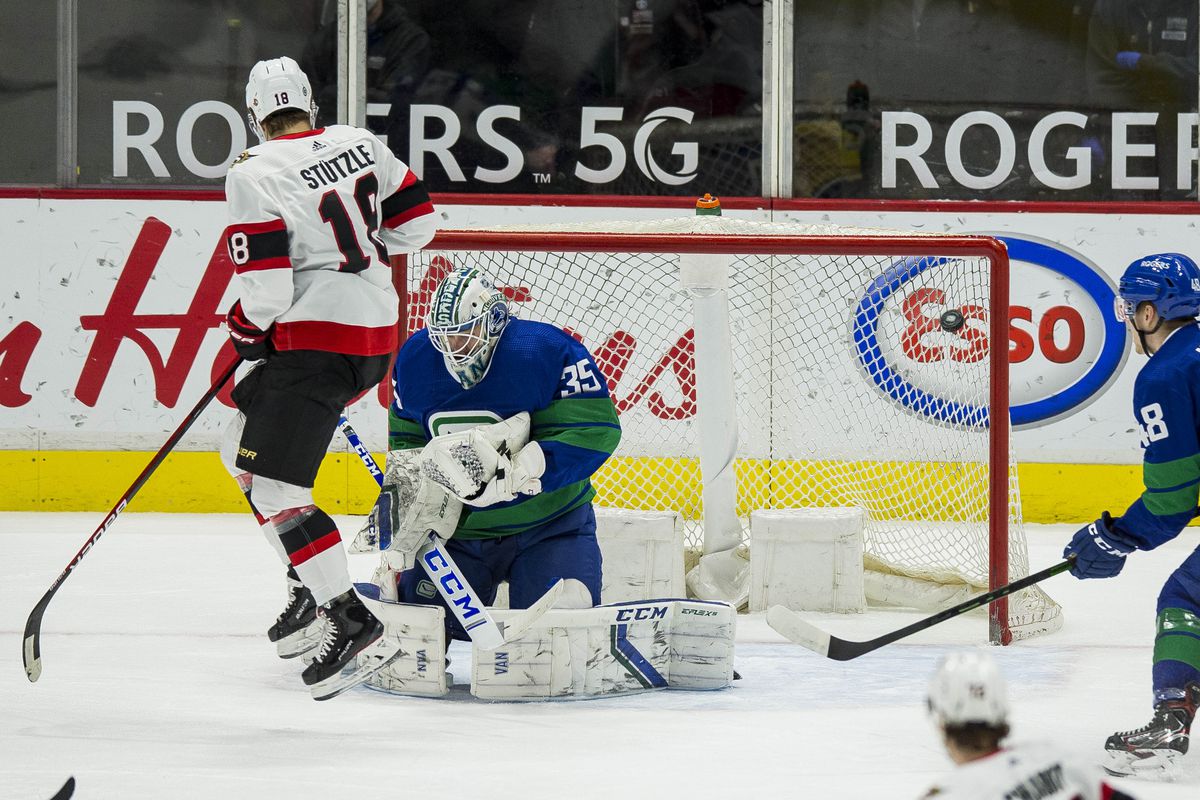 NHL: Ottawa Senators at Vancouver Canucks