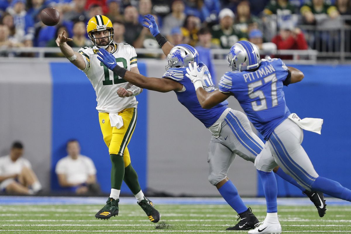 How to watch Lions at Packers: TV channel, streaming, betting odds