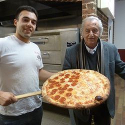 <a href="http://ny.eater.com/archives/2013/03/joe_pozzuoli_fires_up_the_ovens_at_joes_14th_street.php">Coming Attractions: Joe's Pizza 14th Street</a>