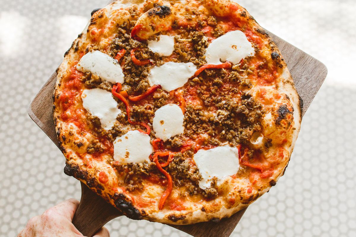 The fennel sausage pizza at the Backspace