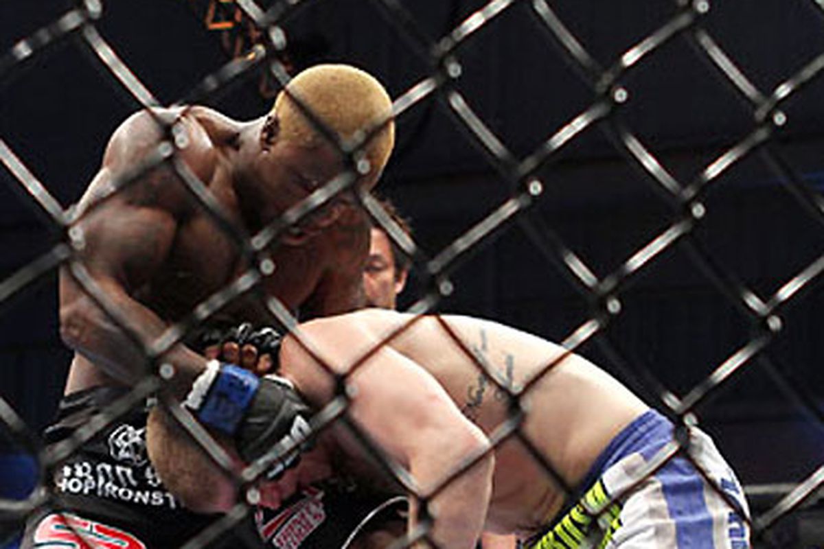 Melvin Guillard def. Evan Dunham via TKO, photo by Tracey Lee for <a href="http://www.cagewriter.com" target="new">Yahoo! Sports</a>
