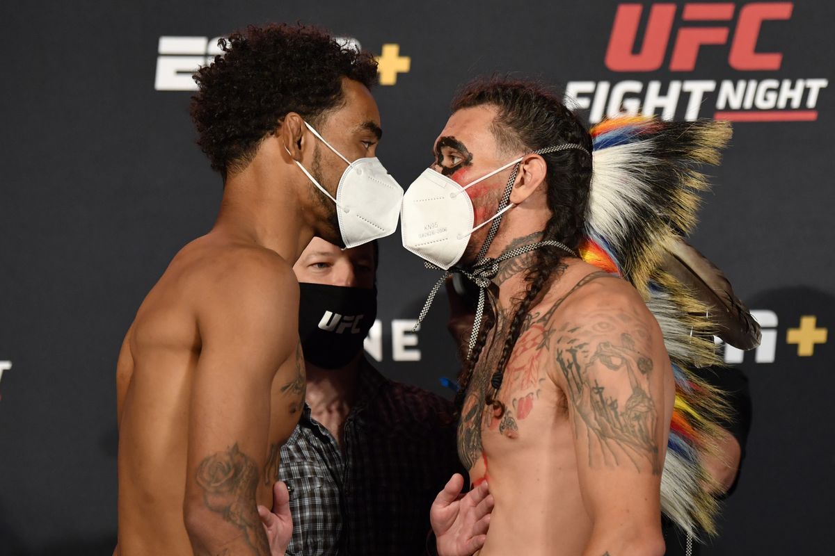 Opponents Roosevelt Roberts and Brok Weaver face off during the UFC weigh-in at UFC APEX on May 29, 2020 in Las Vegas, Nevada.