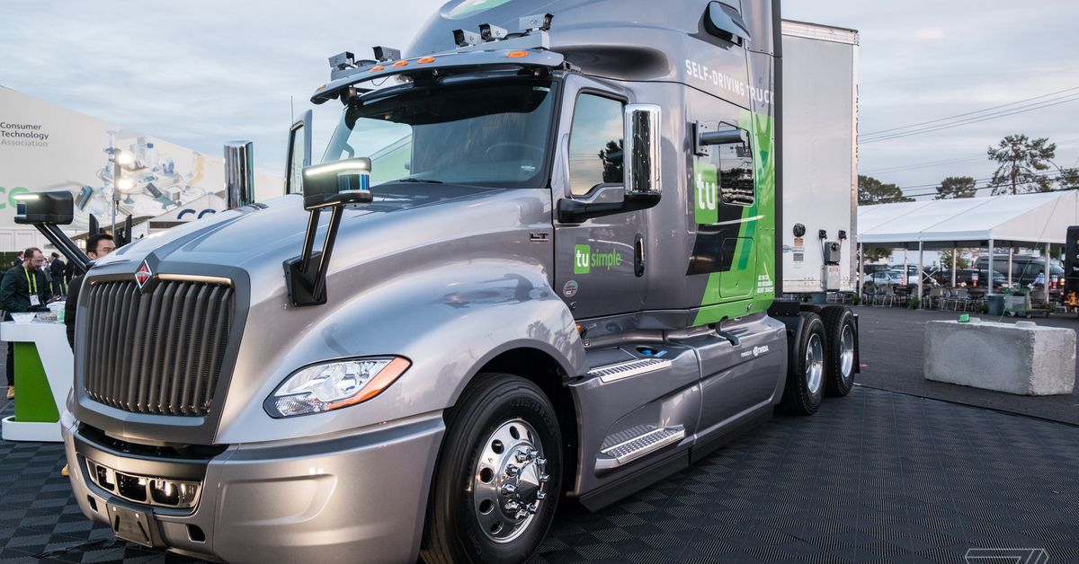 tusimple-reportedly-tried-to-pass-off-a-self-driving-truck-crash-as-human-error