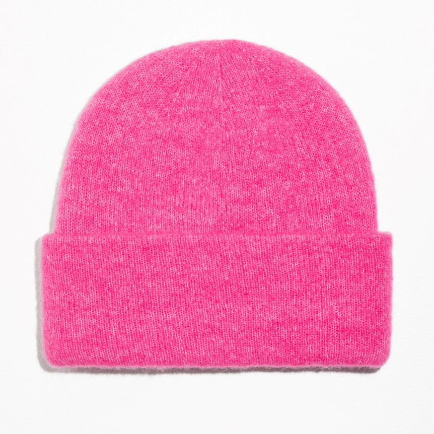 A pink hat