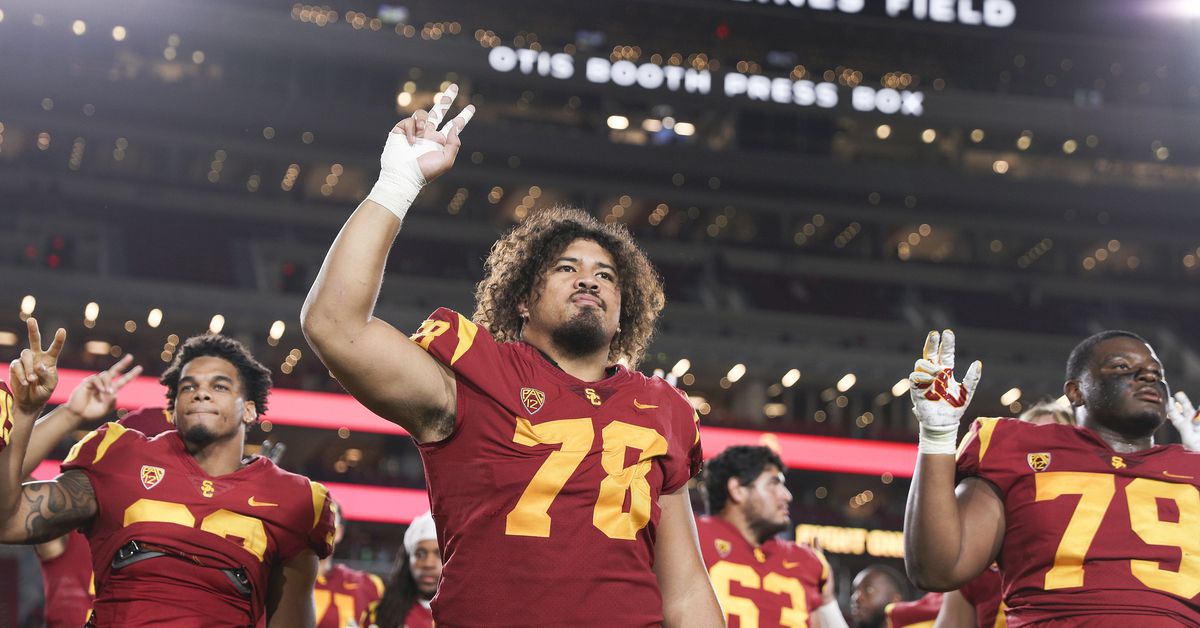 Jay Tufele opts out, declares for 2021 NFL Draft