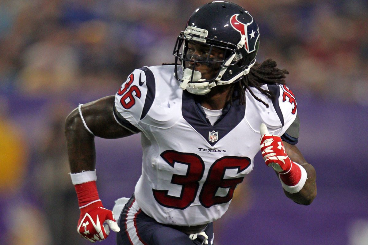Did rookie D.J. Swearinger look the worst on this play?