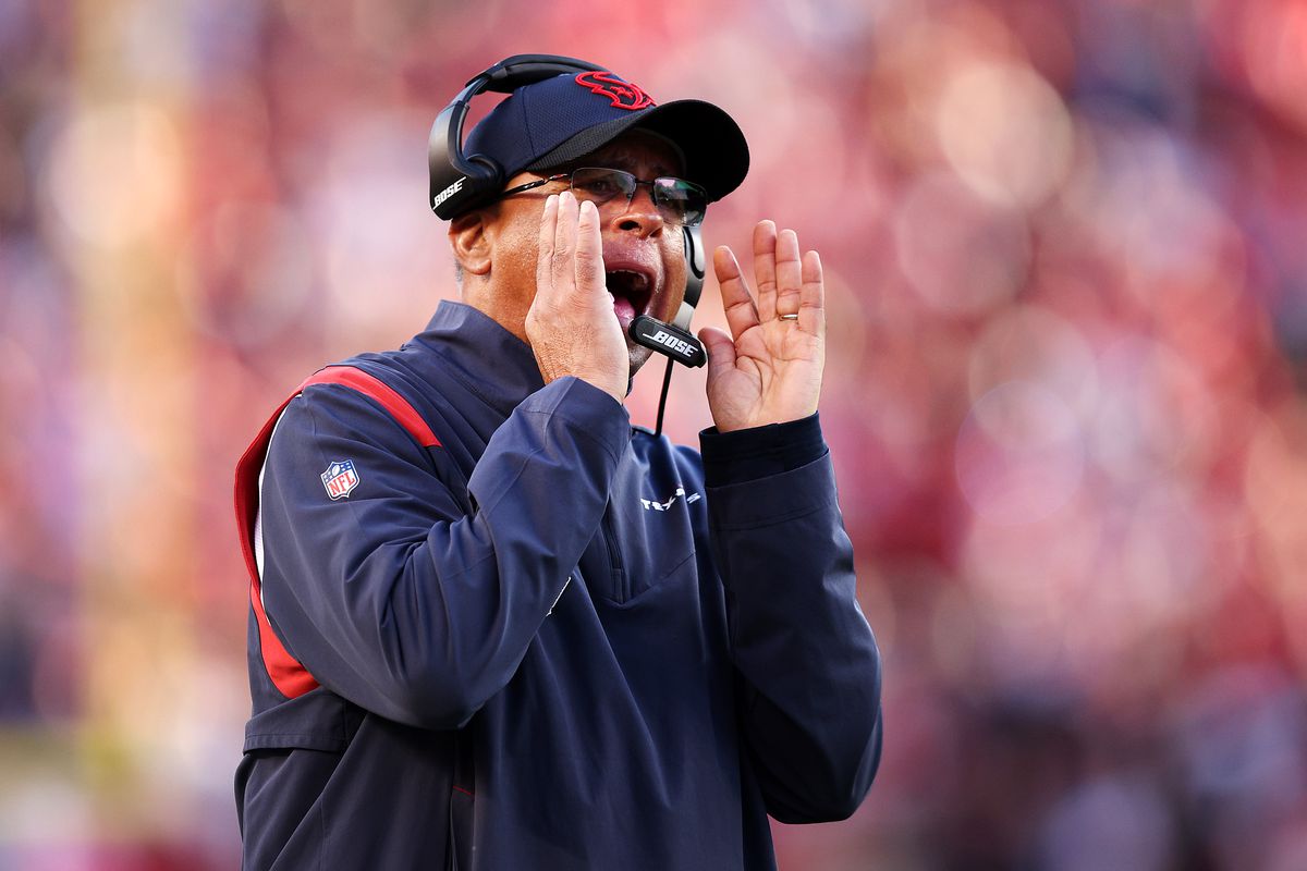 Head coach David Culley of the Houston Texans shouts from the sideline in the fourth quarter against the San Francisco 49ers at Levi’s Stadium on January 02, 2022 in Santa Clara, California.
