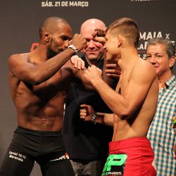 UFC Fight Night 62 weigh-in photos