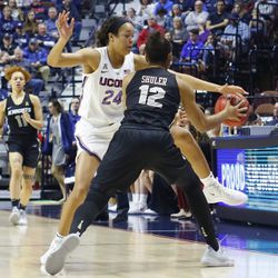 The UCF Knights take on the UConn Huskies in the 2019 American Athletic Conference Women’s Basketball Tournament finals at Mohegan Sun Arena in Uncasville, CT on March 11, 2019.