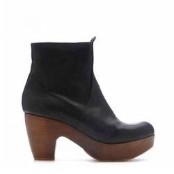Coclico: Best for those who want to wear an updated, but still complimentary, look to summer clogs. <a href="http://www.coclico.com/tecla-black/dp/6737">Tecla</a>, $445 