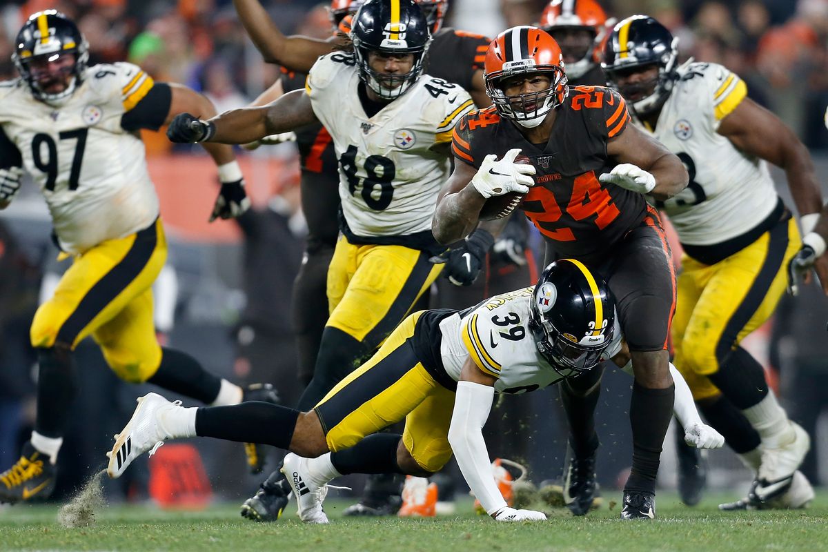 steelers vs browns playoff game