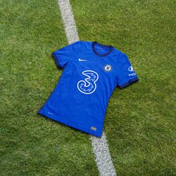 Chelsea 2020-21 home shirt