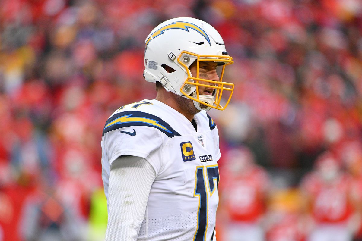 Los Angeles Chargers quarterback Philip Rivers warms up on the sidelines during the game against the Kansas City Chiefs at Arrowhead Stadium.&nbsp;
