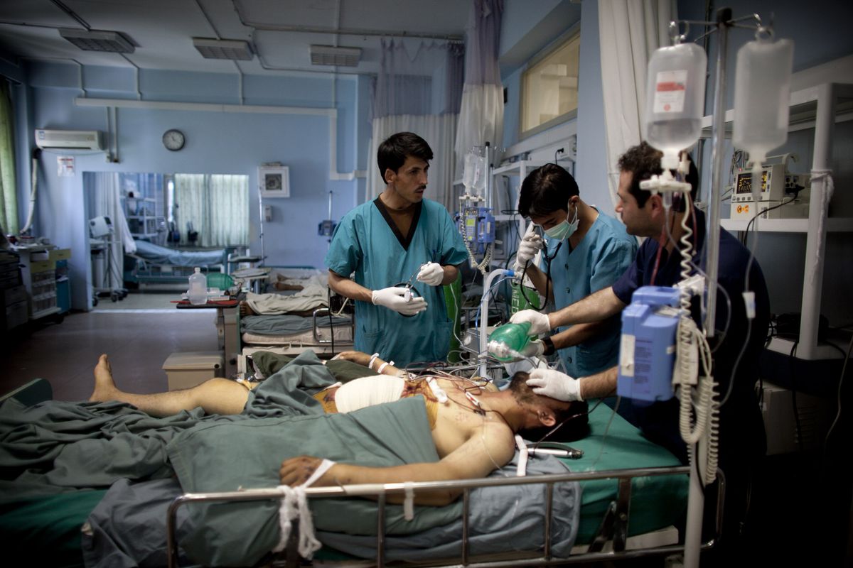 American Medics Train Afghan Nursing Students In Kabul, Afghanistan