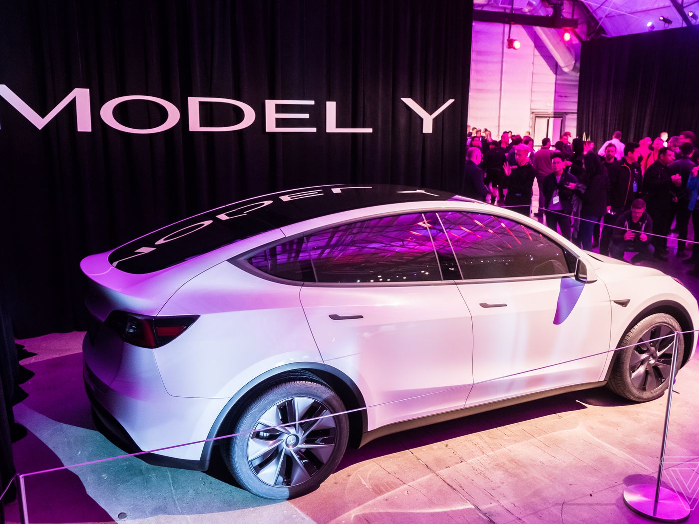 Tesla Model Y Deliveries Begin In The Us The Verge
