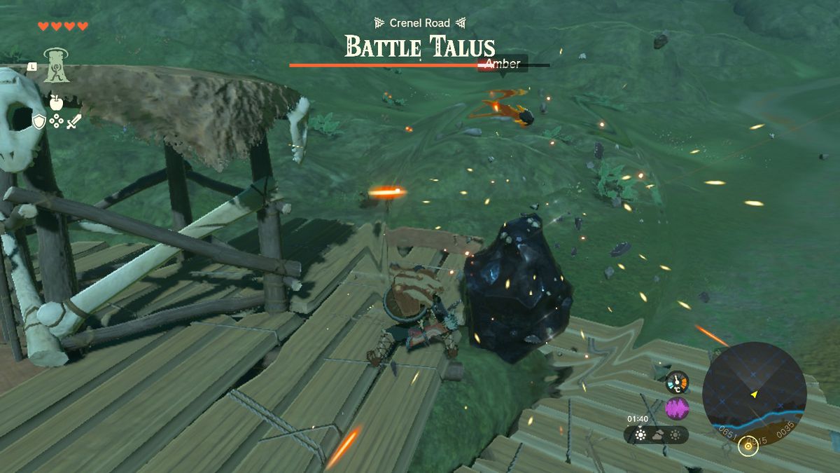 لینک در بازی Zelda Tears of the Kingdom دارای یک سلاح است که با یک تخته سنگ غول پیکر ترکیب شده است.