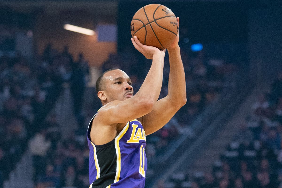 Los Angeles Lakers guard Avery Bradley (11) shoots the basketball during the first quarter against the Golden State Warriors at Chase Center.&nbsp;