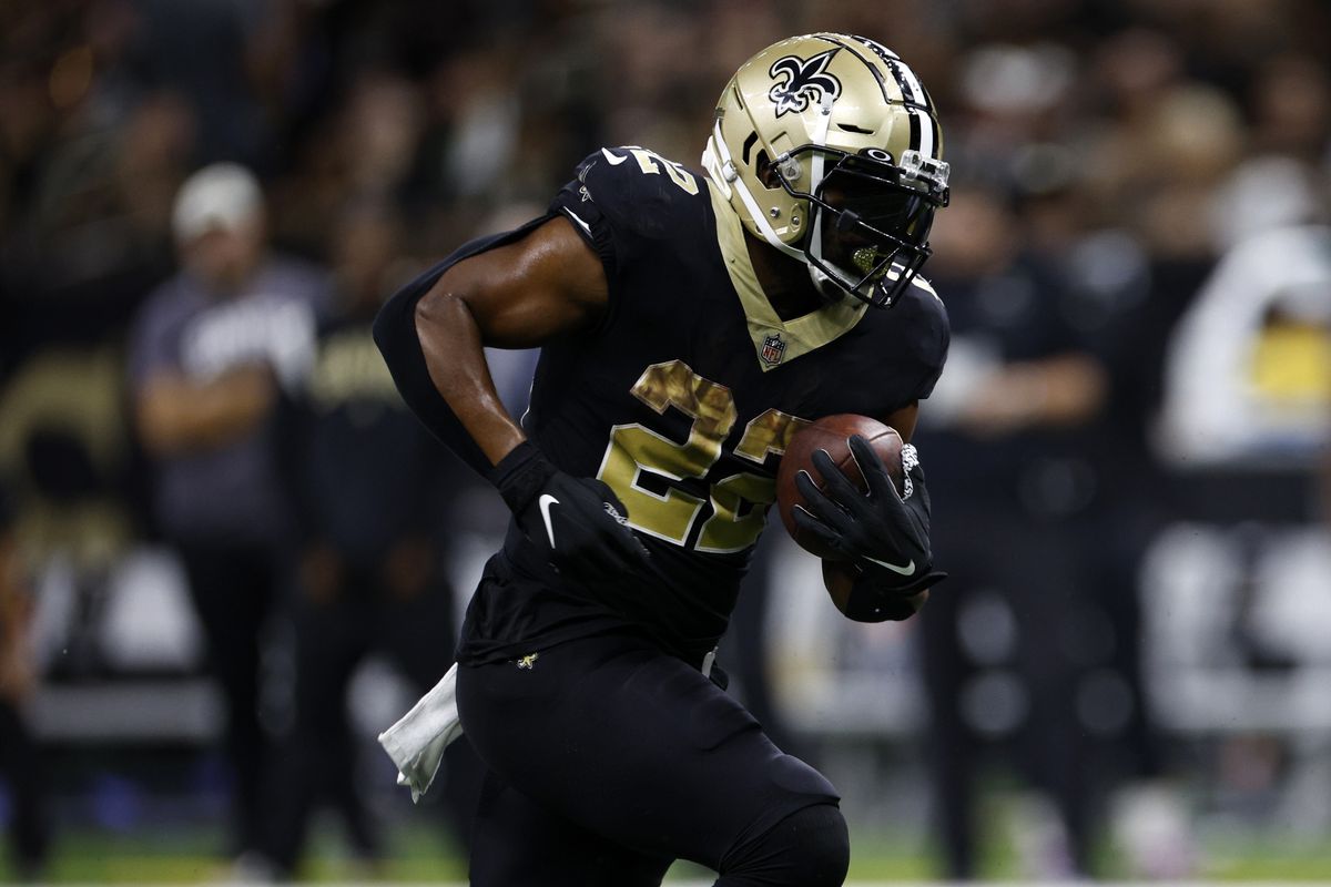 Mark Ingram II #22 of the New Orleans Saints in action against the Tampa Bay Buccaneers at Caesars Superdome on September 18, 2022 in New Orleans, Louisiana.