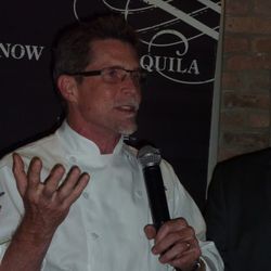 Rick Bayless speaking on the connections between Chicago and Mexico City.