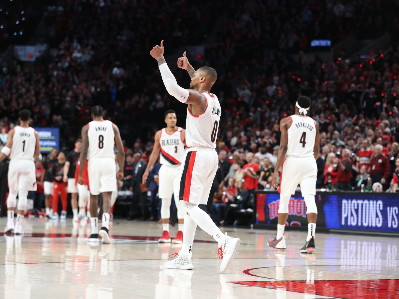 Reach out Oral solar Damian Lillard 3-pointers: Blazers star opens NBA playoffs with range -  SBNation.com