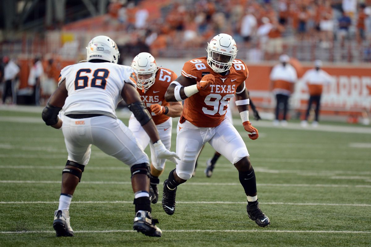 COLLEGE FOOTBALL: SEP 12 UTEP at Texas