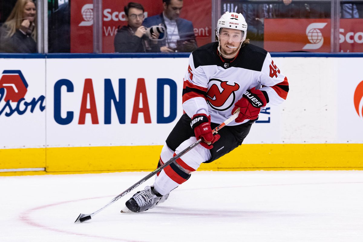 NHL: JAN 14 Devils at Maple Leafs