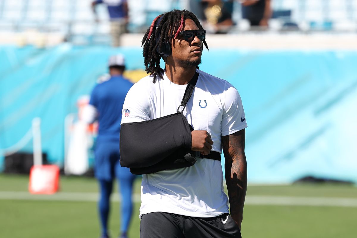 Anthony Richardson #5 of the Indianapolis Colts looks on prior to a game against the Jacksonville Jaguars at EverBank Stadium on October 15, 2023 in Jacksonville, Florida.