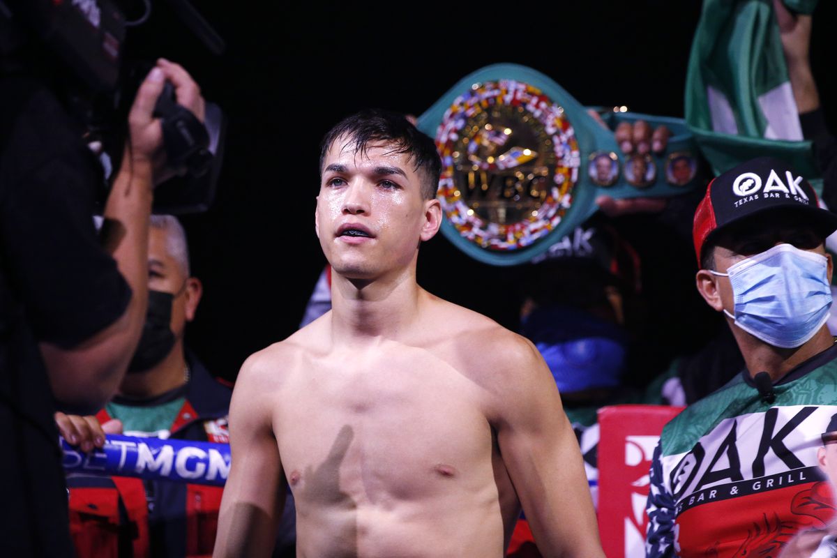 Brandon Figueroa says he’s willing to war it out with Mark Magsayo in what’s sure to be a fan-friendly fight.