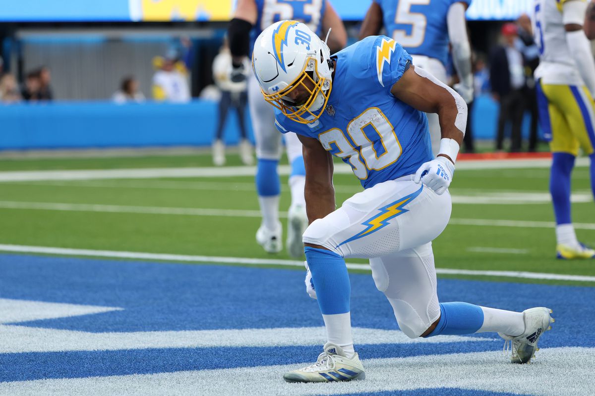 NFL free agency 2023: Chargers grant Austin Ekeler permission to seek trade; Could Dolphins jump in? - The Phinsider