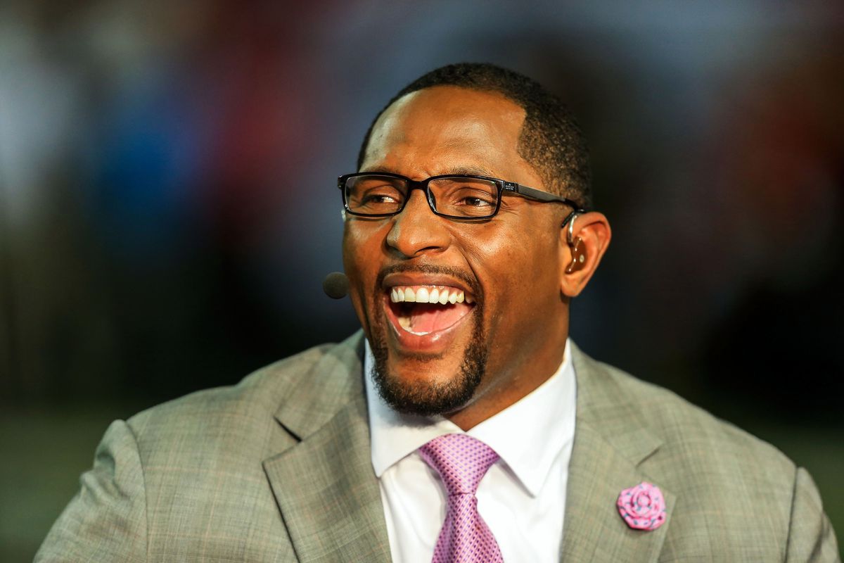 Ray Lewis says he'll pay for half of any fine the NFL levies on 49ers linebacker Ahmad Brooks. 