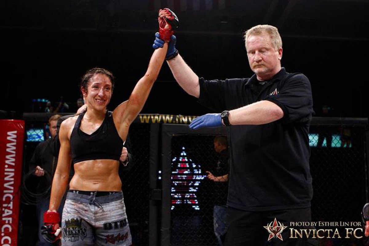 Photo of Jessica Penne by Esther Lin for Invicta FC