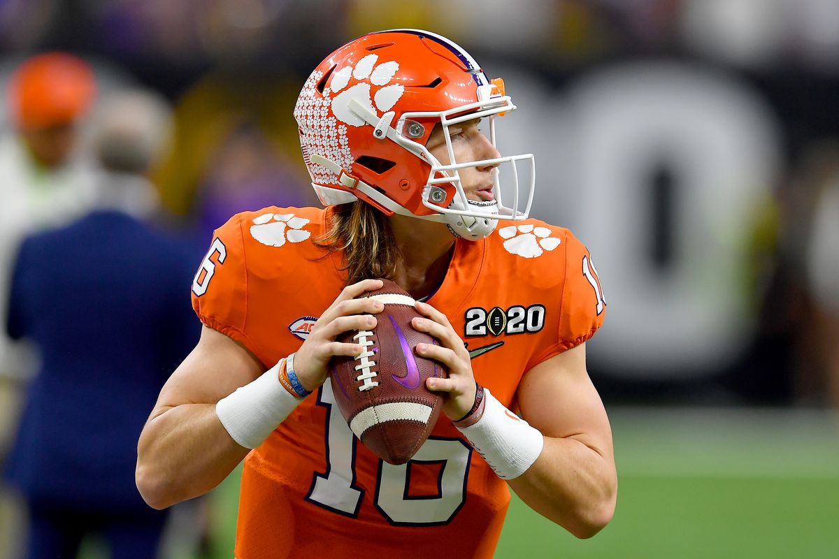 Trevor Lawrence #16 of the Clemson Tigers warms up before the College Football Playoff National Championship game against the LSU Tigers at the Mercedes Benz Superdome on January 13, 2020 in New Orleans, Louisiana.